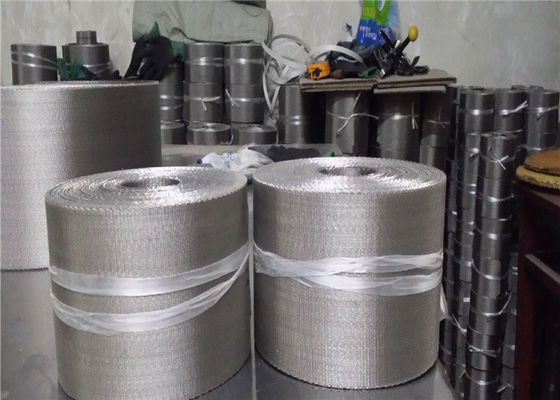 Máquina de aço inoxidável de SS304 72x15 132x17 152x24 Mesh Reverse Dutch Weave Wire Mesh Conveyor Belt For Plastic