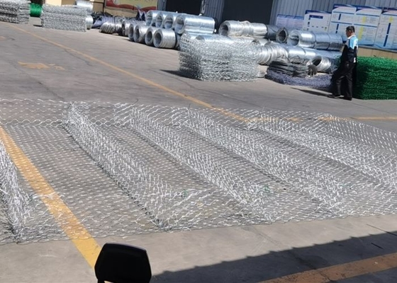2.2mm  Gabion Mattress Wire Channel soldou Mesh Gabions For Flood Control
