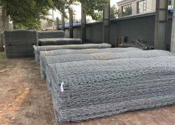 O Pvc revestiu o projeto da tutela da água do jardim 2x1x1m  Gabion Mattress Baskets For