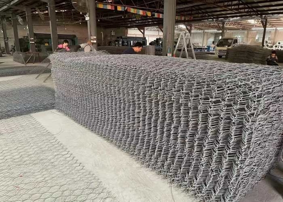 O Pvc revestiu o projeto da tutela da água do jardim 2x1x1m  Gabion Mattress Baskets For