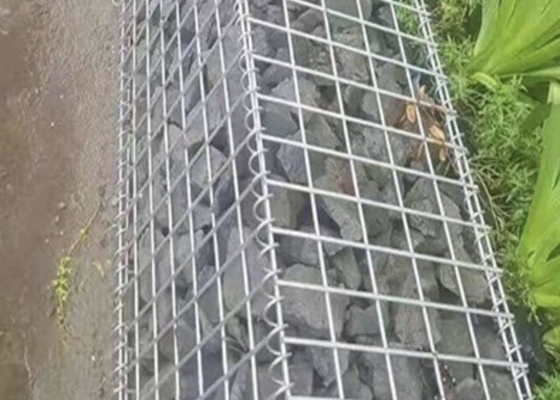 O revestimento do Pvc galvanizou a parede soldada de Mesh Gabions For Garden Decoration