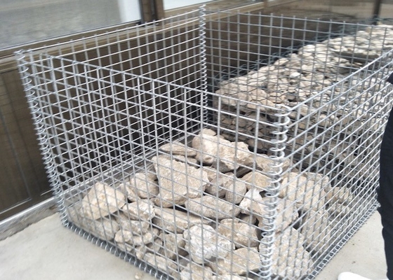 O Pvc verde revestiu cestas de Gabion da parede de retenção do retângulo como a decoração do jardim