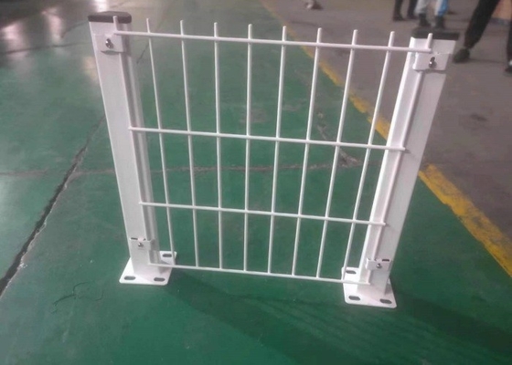 Anti cerco da parte superior de rolo da altura da corrosão 2m escuro - superfície revestida verde do Pvc