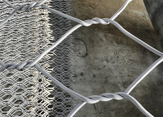 80mm*100mm Mental 4mm Gabion Baskets Solutions Mesh Opening Bv Certificação