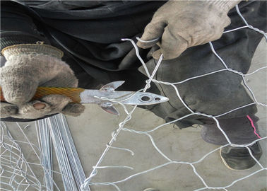 Superfície revestida Pvc da parede de retenção da rocha da rede de arame da proteção de Rockfall