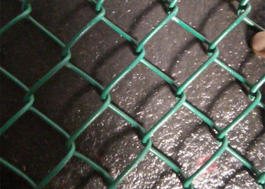 Aço carbono galvanizado rede de rede de cadeia de ligação vedação padrão de diamante com postes redondos de metal
